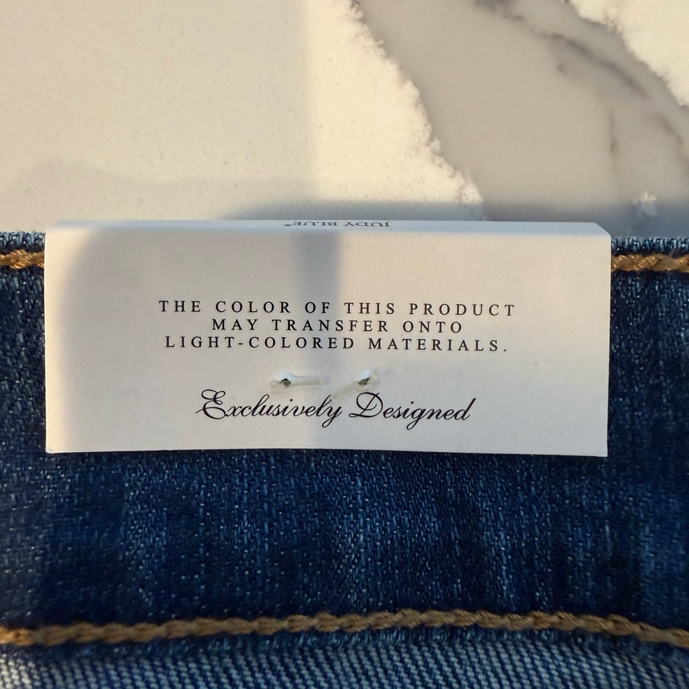 Judy Blue Ripped Indigo Jean Shorts, 1XL - Picture 5 of 5